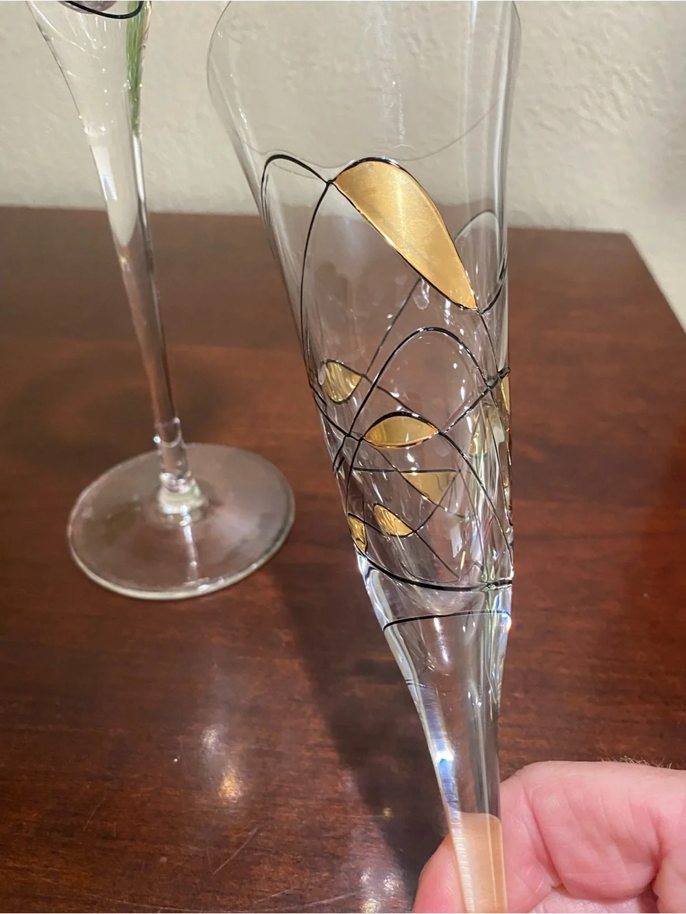 Set of 2, Antoni Barcelona Champagne Flutes featuring a Unique Abstract Design